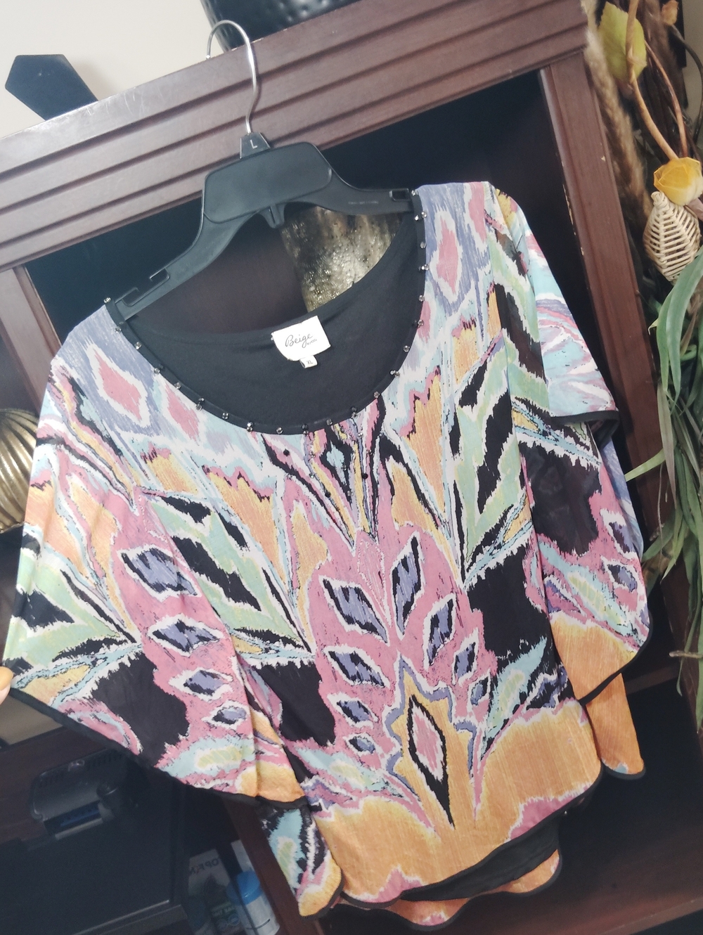Beige by eci Multicolor Abstract-Print Tunic Top